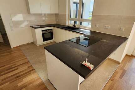 Wohnung Bad Vilbel - 3 Zimmer, 95 m&sup2;, 1.800&euro; | Angebot:25222940