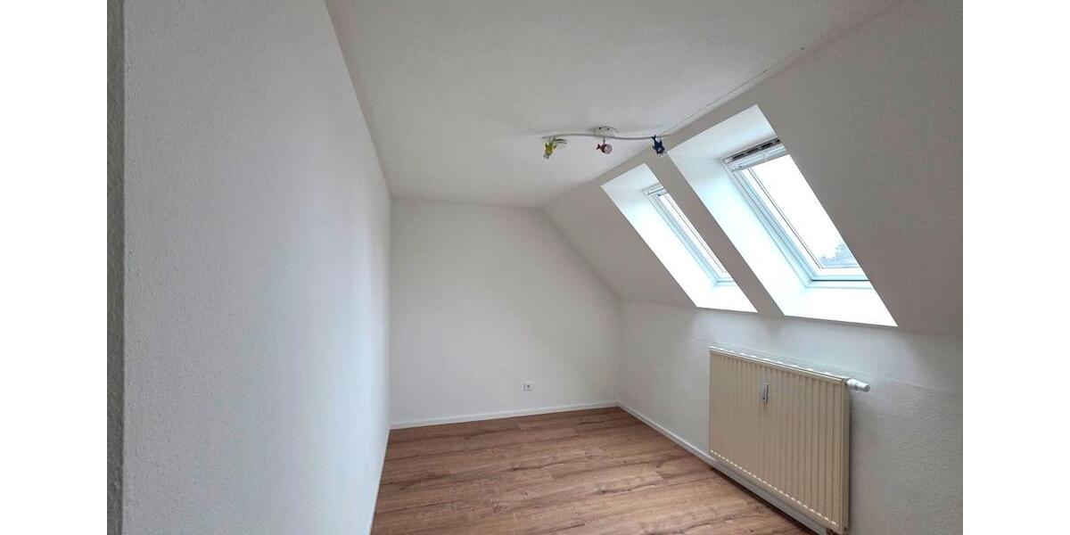 Etagenwohnung Ismaning - 4 Zimmer, 96 m&sup2;, 1.590&euro; | Angebot:26152257