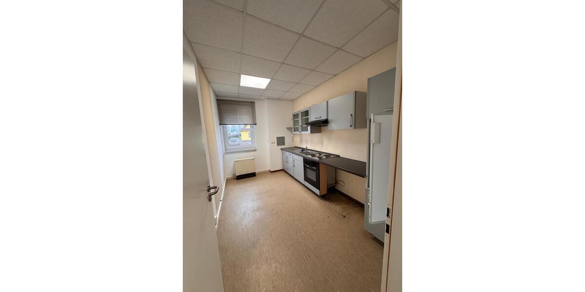 Gewerbeobjekt Neubrandenburg Datzeberg - 1.000&euro; | Angebot:24751452