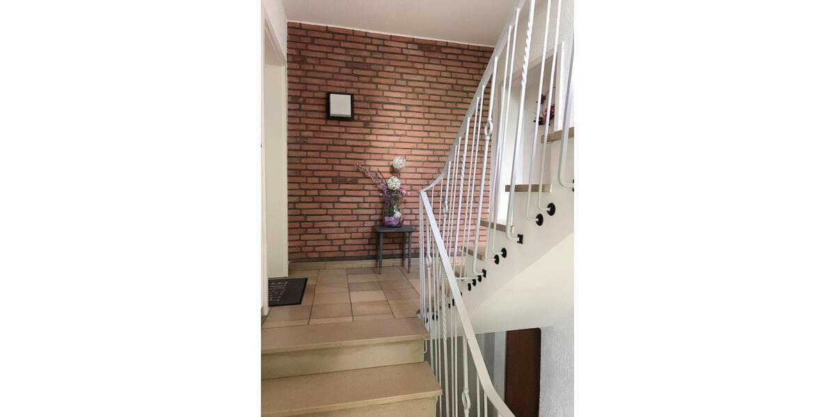 Dachgeschoßwohnung Gladbeck - 3.5 Zimmer, 81 m&sup2;, 495&euro; | Angebot:25048273