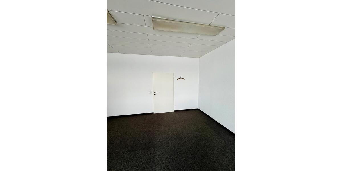 Gewerbeobjekt Solingen Höhscheid - 300&euro; | Angebot:26170721