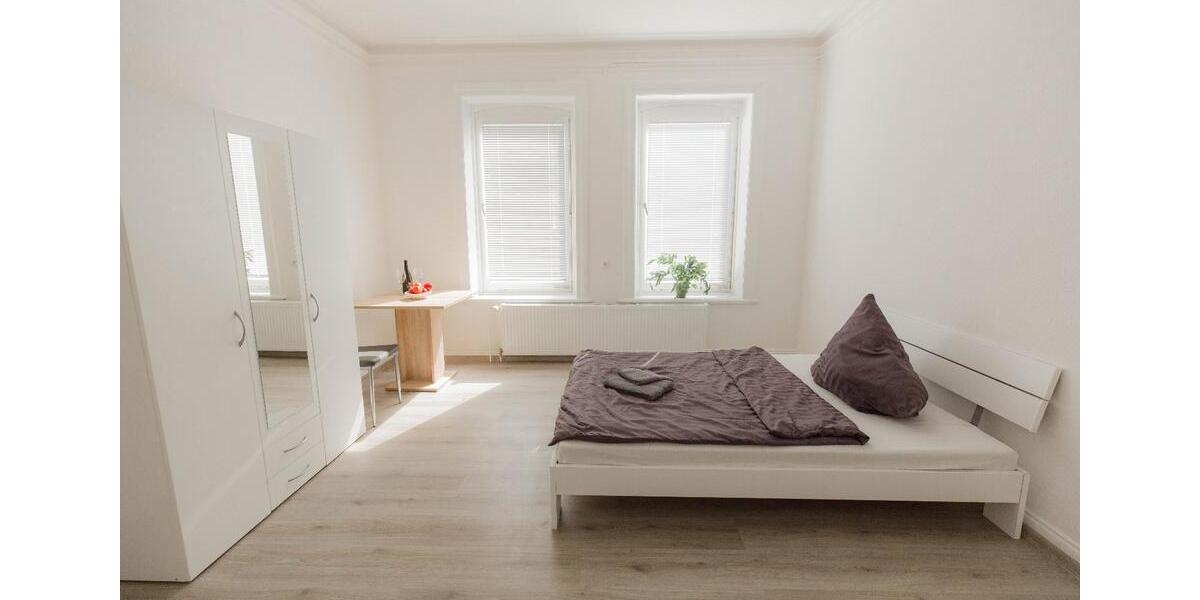 Wohnen auf Zeit Itzehoe - 8 Zimmer, 28 m&sup2;, 25&euro; | Angebot:26033228