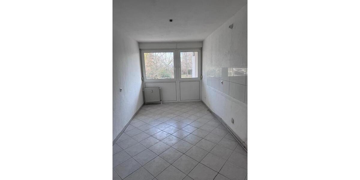 Erdgeschoßwohnung Lampertheim - 3 Zimmer, 100 m&sup2;, 990&euro; | Angebot:24781051