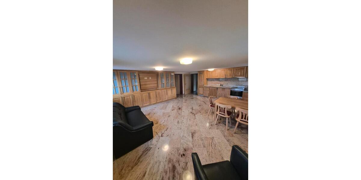 Etagenwohnung Harztor - 3 Zimmer, 85 m&sup2;, 600&euro; | Angebot:23845740