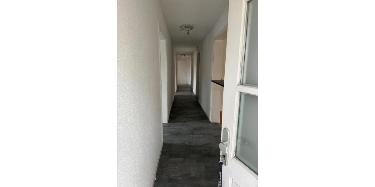 Etagenwohnung Elztal - 4 Zimmer, 84 m&sup2;, 900&euro; | Angebot:26253135