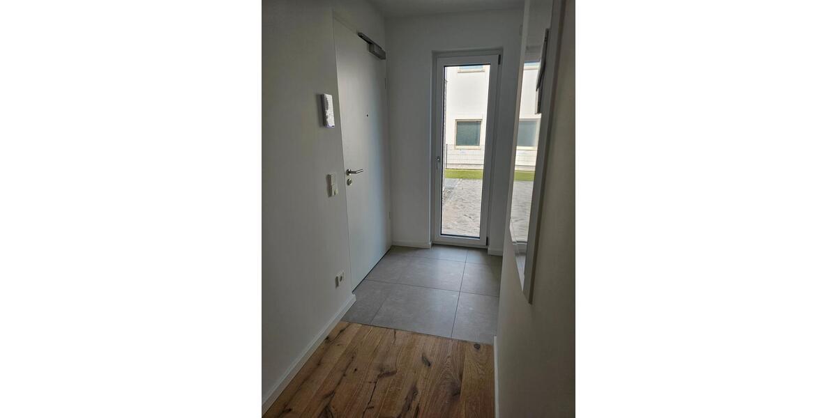 Terrassenwohnung Bad Kreuznach Bad Münster am Stein-Ebernburg - 3 Zimmer, 90 m&sup2;, 1.200&euro; | Angebot:26670997