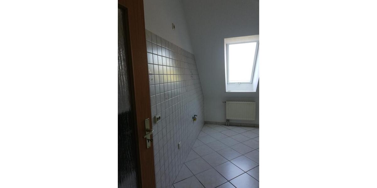 Dachgeschoßwohnung Zossen - 3 Zimmer, 65 m&sup2;, 800&euro; | Angebot:26497424
