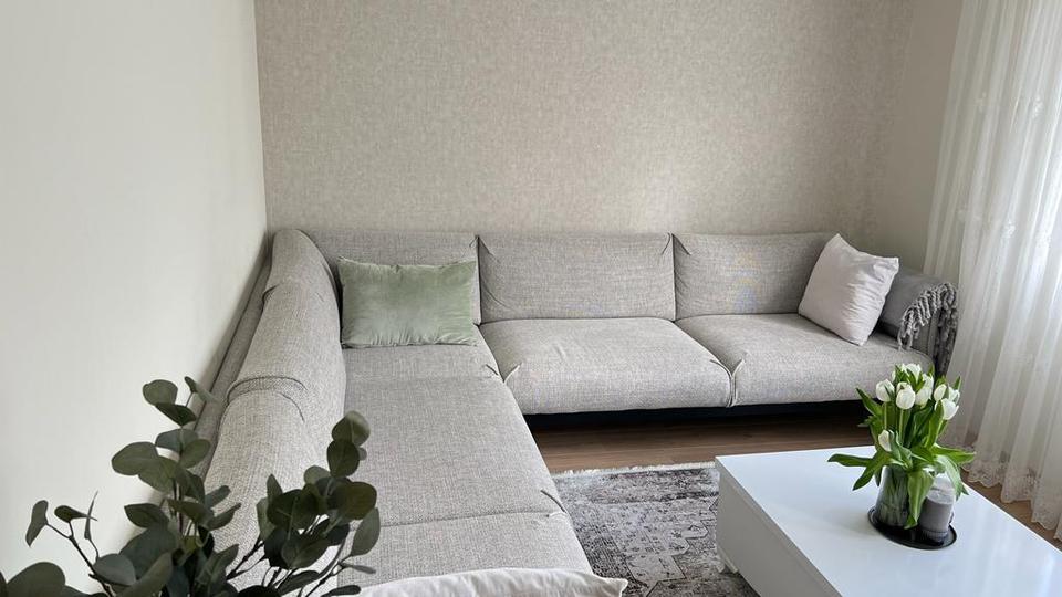 Einfamilienhaus Berlin Neukölln - 6 Zimmer, 250 m&sup2;, 3.500&euro; | Angebot:26443798