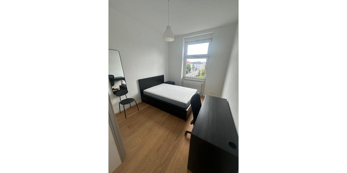 Letztes Zimmer in moderner 4er WG in Offenbach am Main 4 zimmer