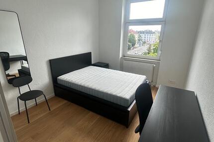 Wohnen auf Zeit Offenbach am Main Buchrain - 4 Zimmer, 17 m&sup2;, 680&euro; | Angebot:23330514