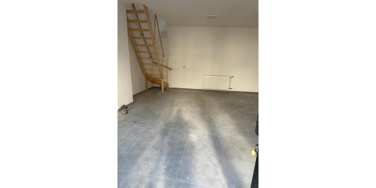 Etagenwohnung Lauingen (Donau) - 2 Zimmer, 80 m&sup2;, 1.150&euro; | Angebot:25619481