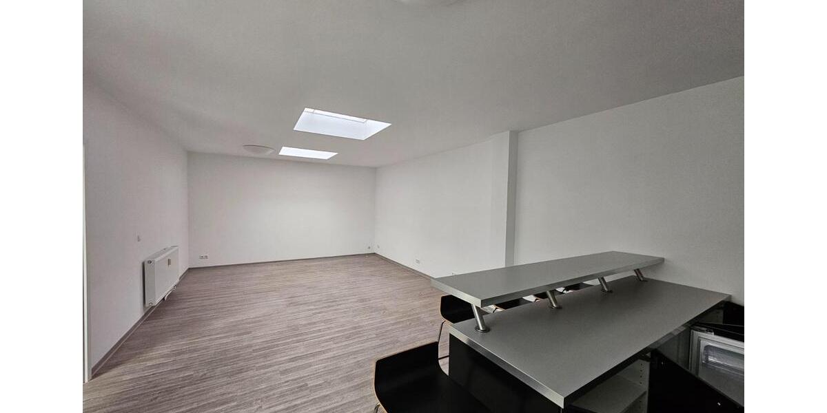 Erdgeschoßwohnung Kassel Niederzwehren - 2 Zimmer, 70 m&sup2;, 850&euro; | Angebot:24488033