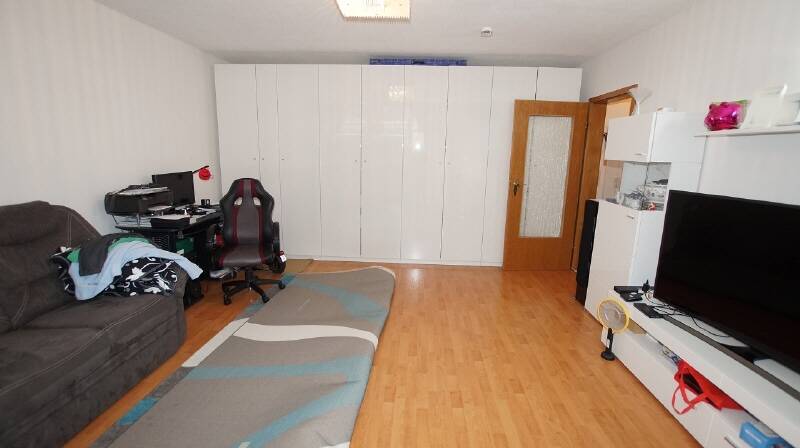 1 Zimmer-Appartement mit Terrasse