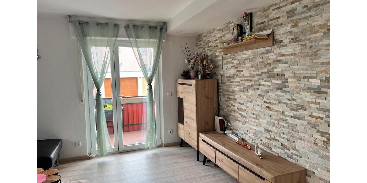 Erdgeschoßwohnung Stuttgart Neuwirtshaus - 3 Zimmer, 65 m&sup2;, 1.200&euro; | Angebot:26041294