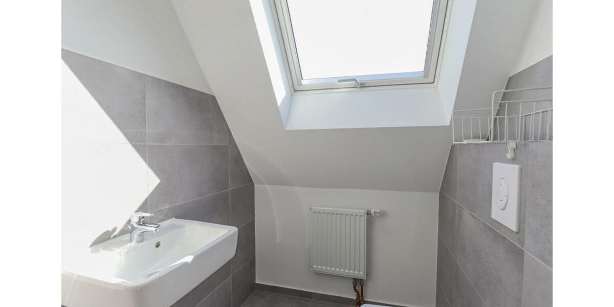 Dachgeschoßwohnung Nottuln - 3 Zimmer, 84 m&sup2;, 880&euro; | Angebot:26288112