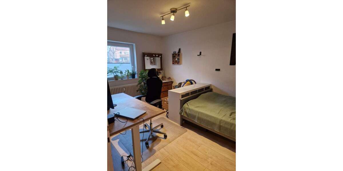 Etagenwohnung Wolfenbüttel - 3 Zimmer, 67 m&sup2;, 830&euro; | Angebot:25880596