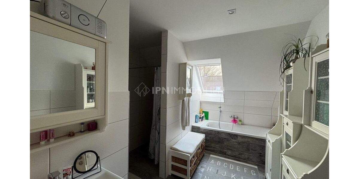 Reihenmittelhaus Rostock Nienhagen - 4 Zimmer, 134 m&sup2;, 1.650&euro; | Angebot:25475997