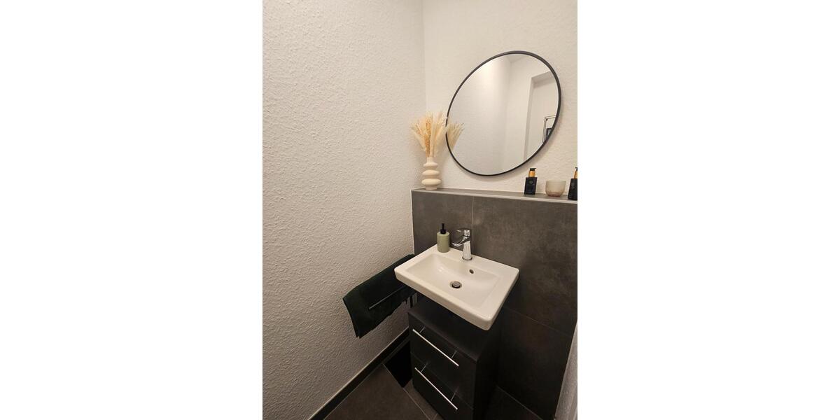 Einfamilienhaus Neunkirchen - 3 Zimmer, 113 m&sup2;, 1.330&euro; | Angebot:26099906