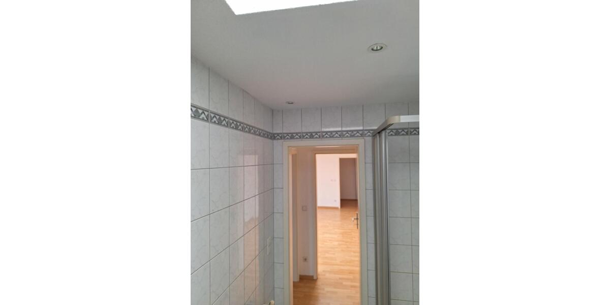 Etagenwohnung Bernburg (Saale) - 2 Zimmer, 63 m&sup2;, 400&euro; | Angebot:26697197