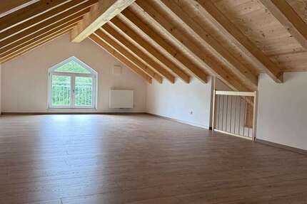 Wohnung zum Mieten in Garching an der Alz 980 € 101.6 m² 3.5 zimmer