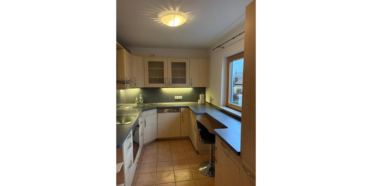 Erdgeschoßwohnung Adelberg - 3.5 Zimmer, 95 m&sup2;, 1.000&euro; | Angebot:25634567