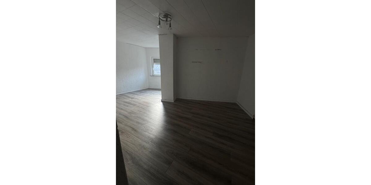 Haus zur Miete in Biskirchen inkl. großer Scheune & Stellplatz 1 zimmer