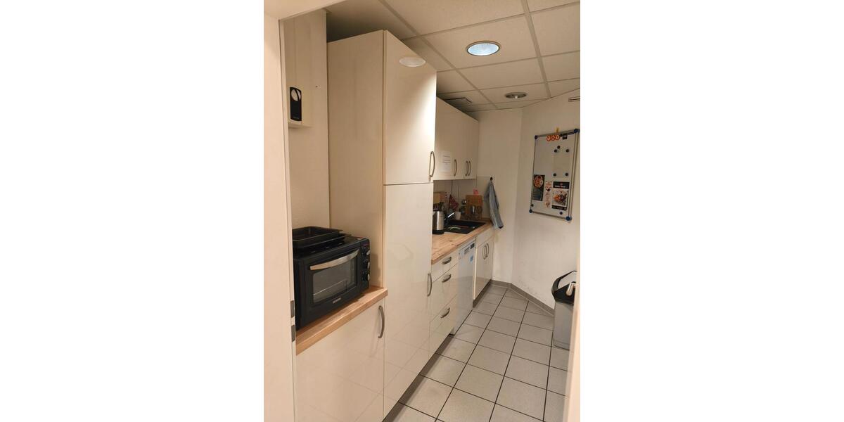 Gewerbeobjekt Düsseldorf Stadtbezirk 6 - 600&euro; | Angebot:26101365