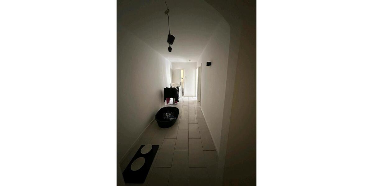 Etagenwohnung Duisburg Duisburg-Mitte - 2.5 Zimmer, 61 m&sup2;, 570&euro; | Angebot:26285686