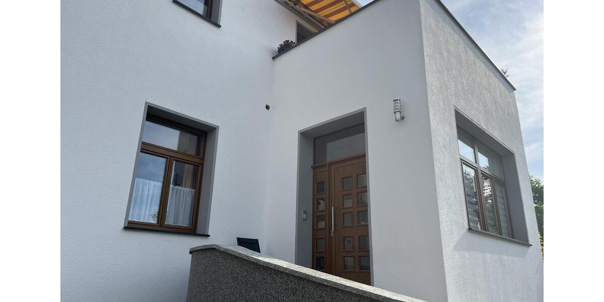 Erdgeschoßwohnung Schönebeck (Elbe) - 4 Zimmer, 135 m&sup2;, 1.350&euro; | Angebot:25900172