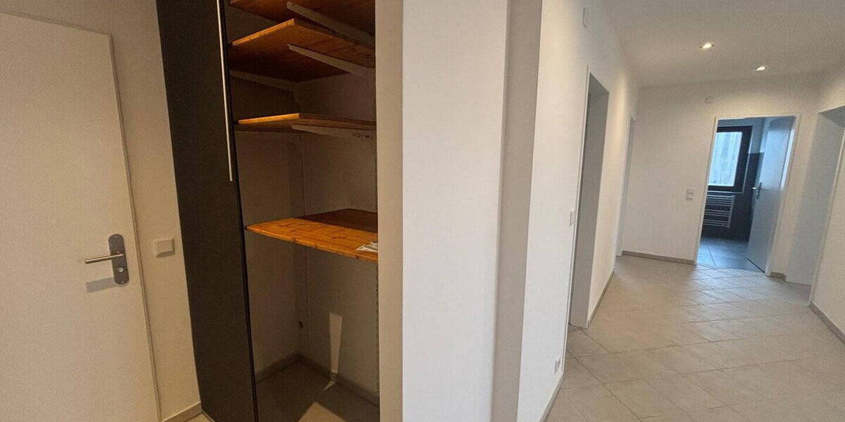 Etagenwohnung Hemsbach - 3 Zimmer, 95 m&sup2;, 1.124&euro; | Angebot:26685853