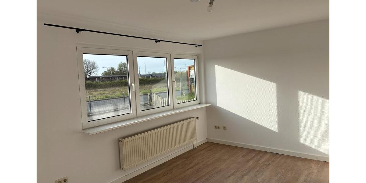 Erdgeschoßwohnung Emden - 2 Zimmer, 50 m&sup2;, 750&euro; | Angebot:26380887