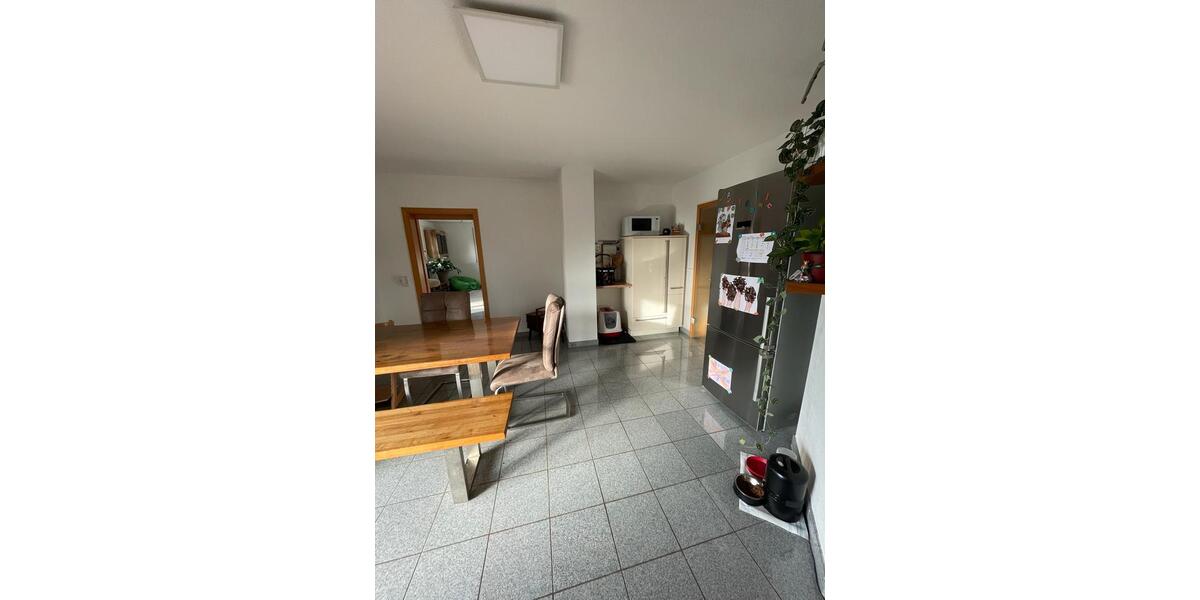 4-Zimmerwohnung mit Terrasse 4 zimmer