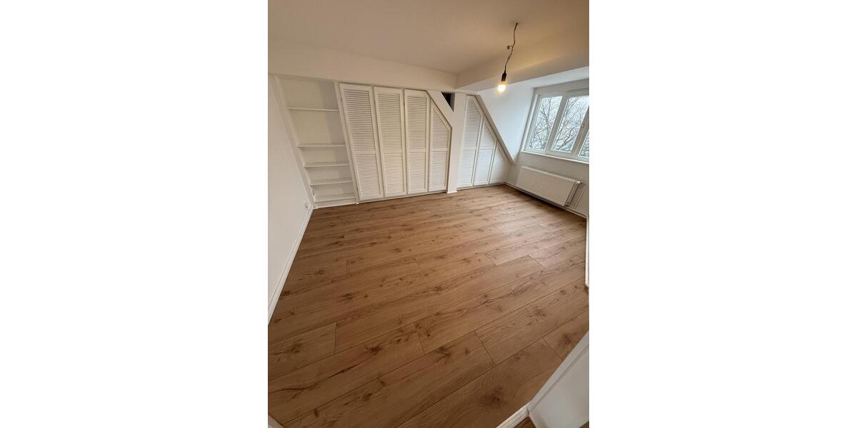 Einfamilienhaus Berlin Charlottenburg-Wilmersdorf - 3 Zimmer, 152 m&sup2;, 2.386&euro; | Angebot:25144230