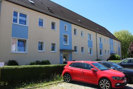 Wohnung Güstrow - 3 Zimmer, 68 m&sup2;, 545&euro; | Angebot:25081136