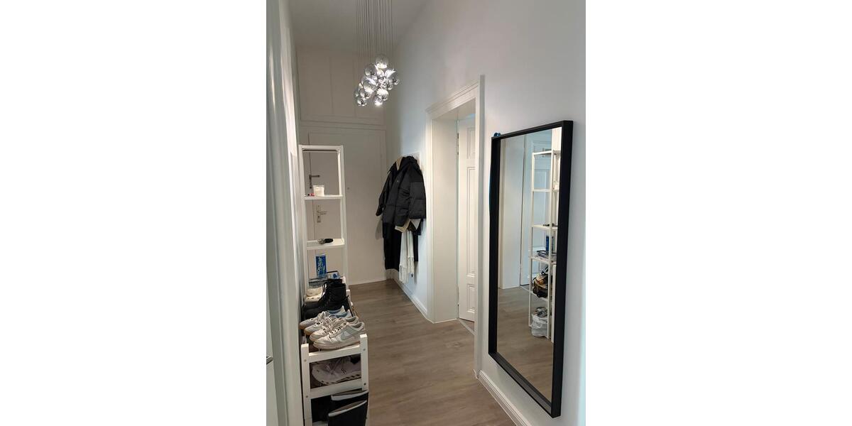 Wohnen auf Zeit Wiesbaden - 18 Zimmer, 75 m&sup2;, 755&euro; | Angebot:25835012