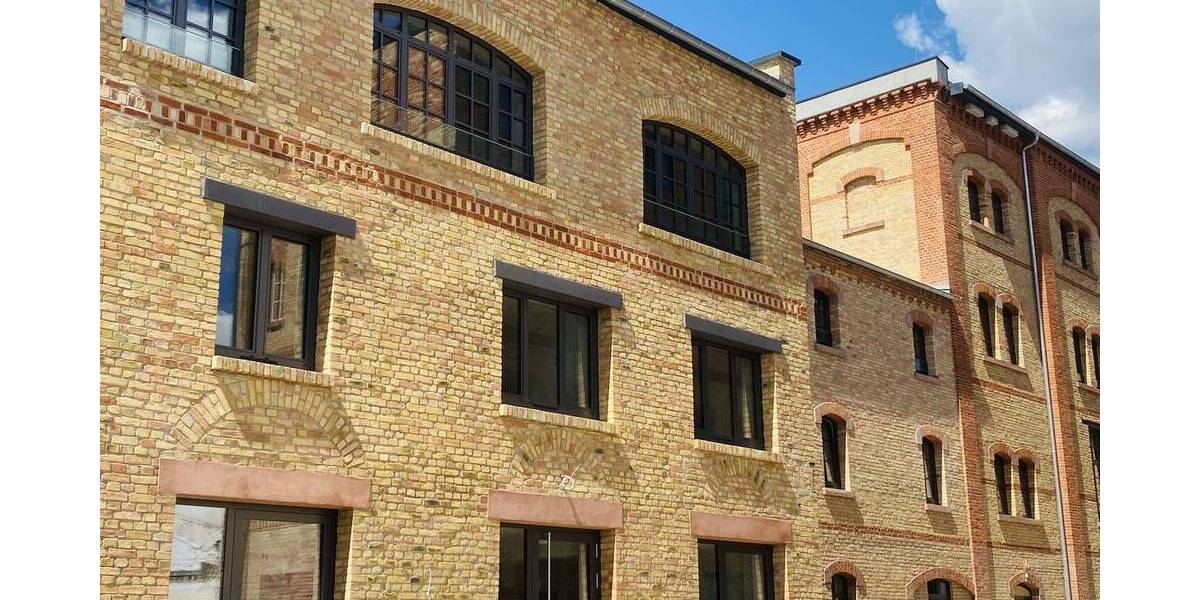 Elegante & moderne 4 ZKB-Wohnung, teilklimatisiert mit Einbauküche, nähe MMT Campus & UMM 4 zimmer