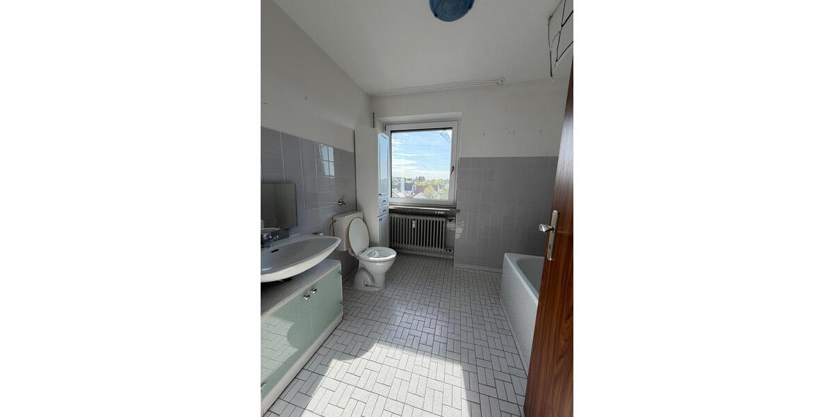 Etagenwohnung Landau an der Isar - 3 Zimmer, 75 m&sup2;, 630&euro; | Angebot:26491417
