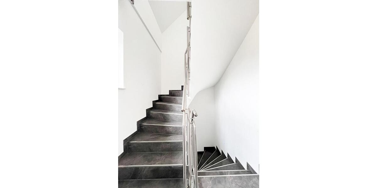 Etagenwohnung Siegburg - 2 Zimmer, 75 m&sup2;, 995&euro; | Angebot:23281083