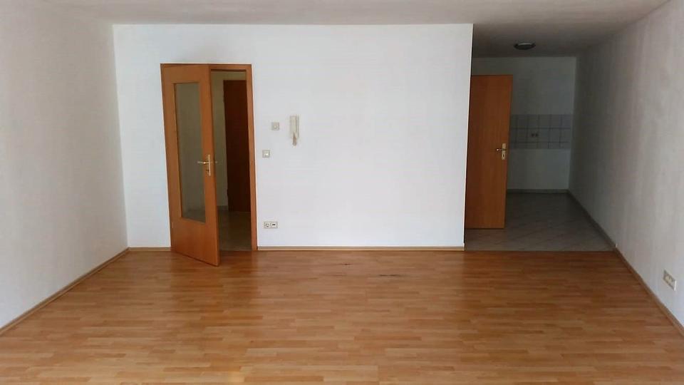 Etagenwohnung Waltershausen - 1 Zimmer, 55 m&sup2;, 355&euro; | Angebot:26477469