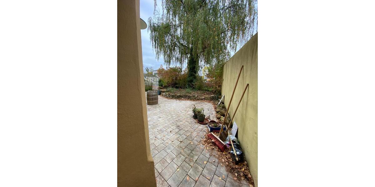 Erdgeschoßwohnung Amberg - 3 Zimmer, 70 m&sup2;, 895&euro; | Angebot:25415224