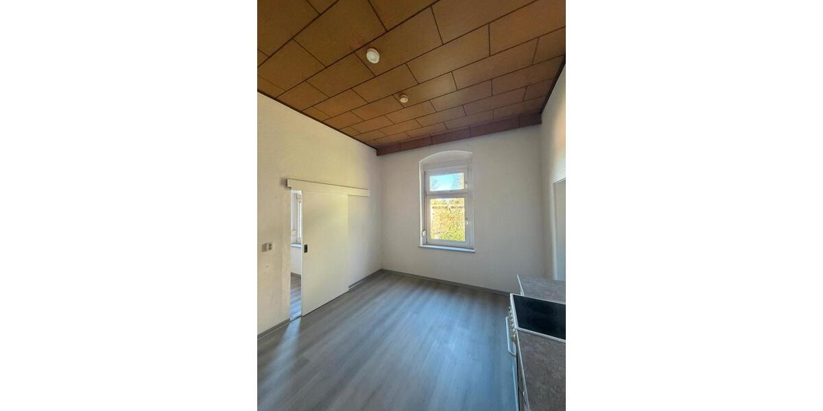 Erdgeschoßwohnung Güsten - 3 Zimmer, 67 m&sup2;, 450&euro; | Angebot:26416335
