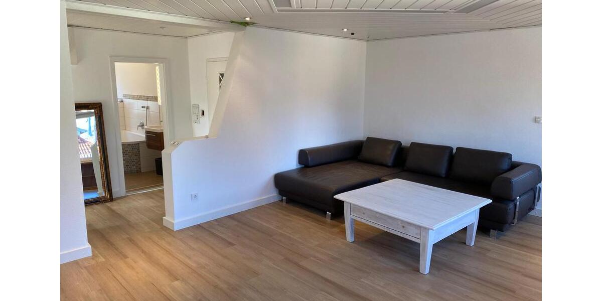 Etagenwohnung Lohr am Main - 7 Zimmer, 150 m&sup2;, 1.350&euro; | Angebot:25964311