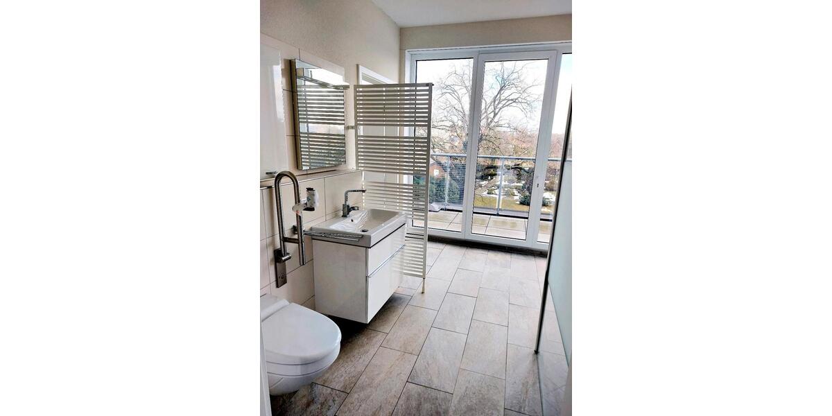 Einfamilienhaus Stuhr - 2 Zimmer, 150 m&sup2;, 1.650&euro; | Angebot:24347323