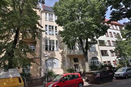 Wohnung zum Mieten in Berlin 1.715,62 € 91.95 m² 2 zimmer