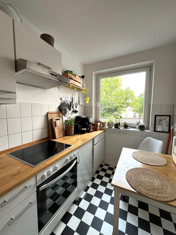 Sonnendurchflutete 3-Zi. Wohnung Hoheluft (befristet 10 Monate)