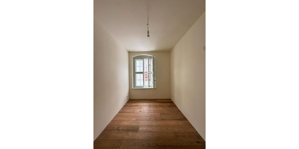 Etagenwohnung Frohburg - 2 Zimmer, 55 m&sup2;, 660&euro; | Angebot:24801617
