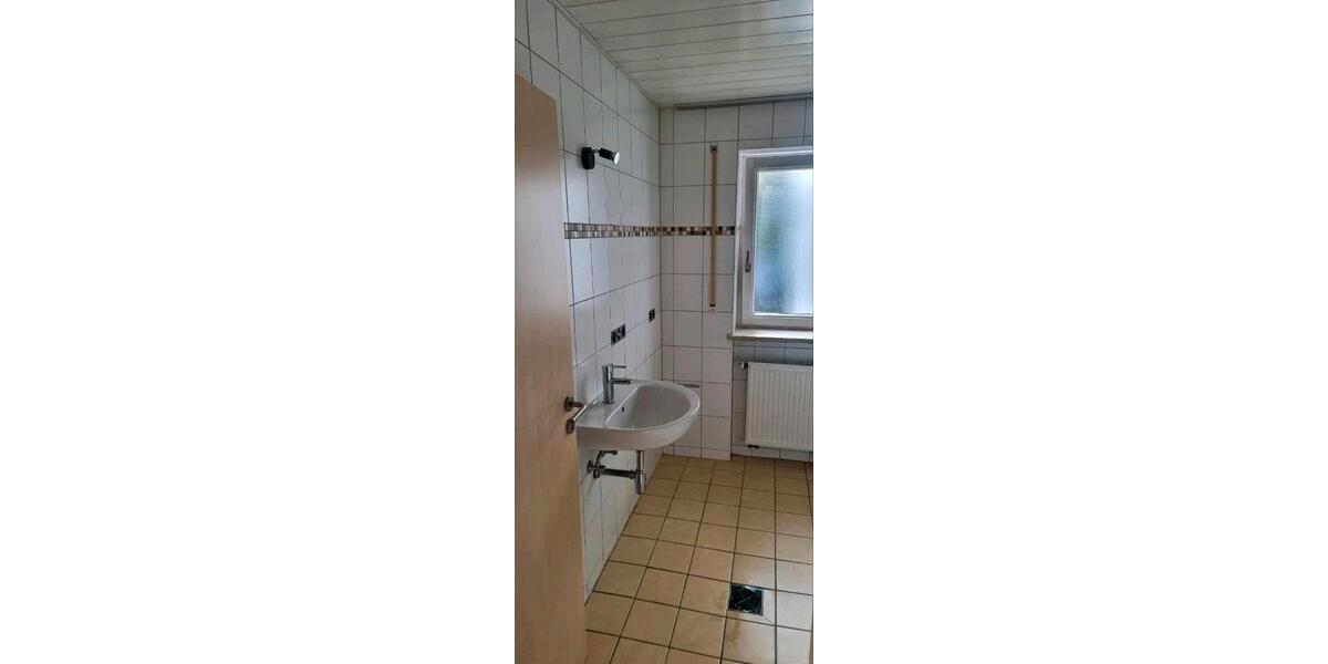 Etagenwohnung Pollenfeld - 1 Zimmer, 32 m&sup2;, 530&euro; | Angebot:26047319