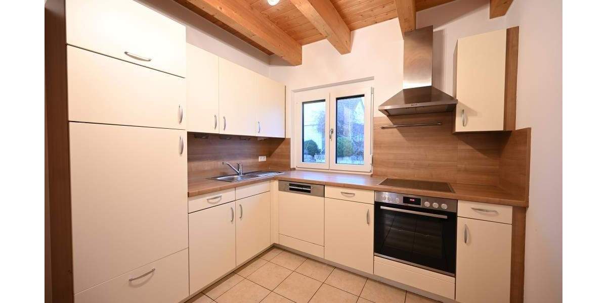 Gepflegte Doppelhaushälfte mit Doppelgarage in ruhiger Wohnlage! 92355 Velburg 4 zimmer