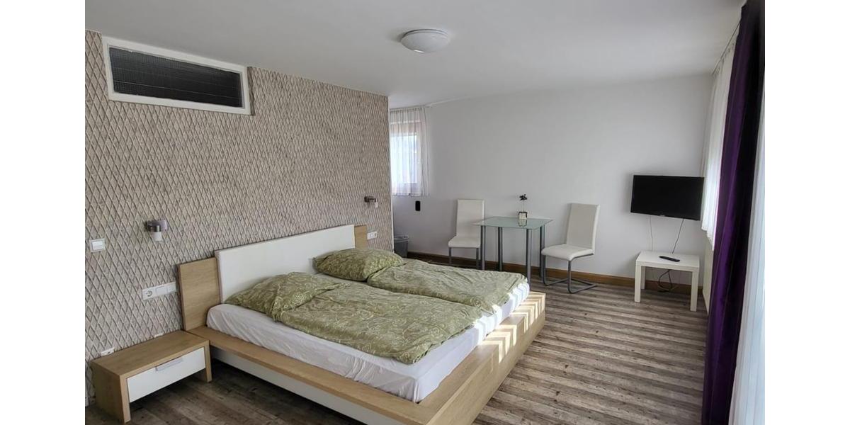 Wohnen auf Zeit Böblingen - 1 Zimmer, 35 m&sup2;, 1.100&euro; | Angebot:26213573