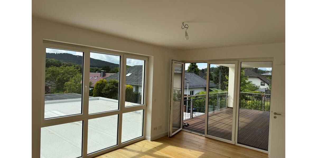 Erdgeschoßwohnung Schmitten im Taunus - 5 Zimmer, 175 m&sup2;, 2.275&euro; | Angebot:24769615